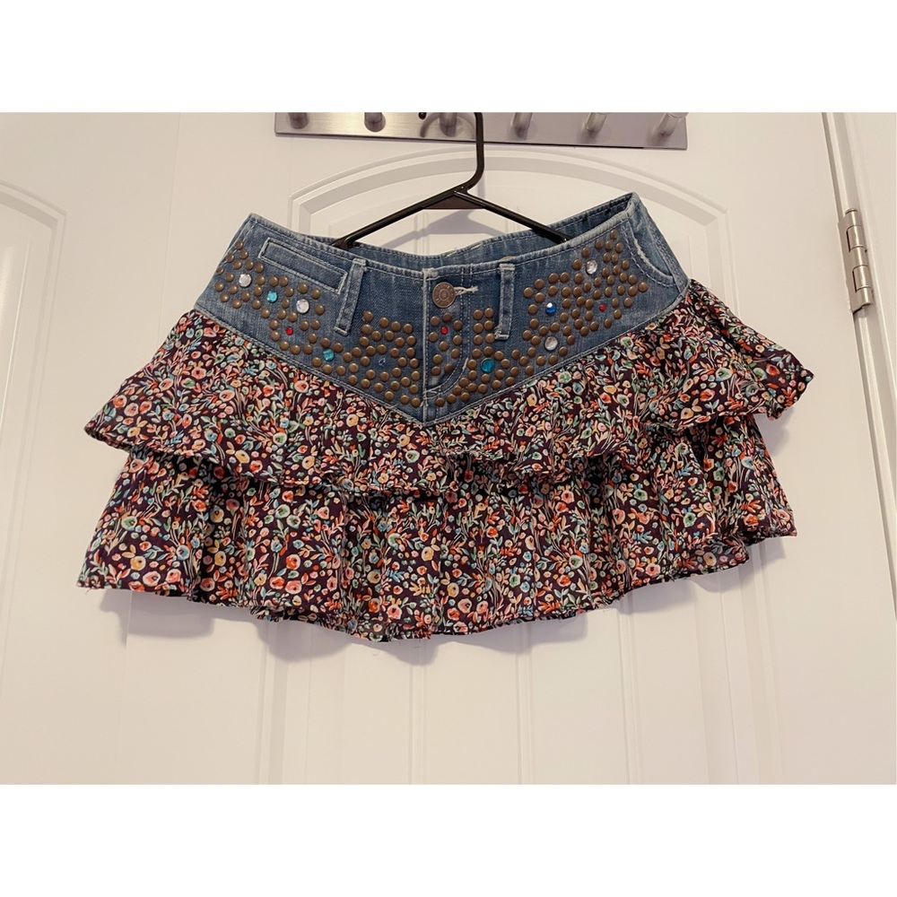 Mini denim skirt